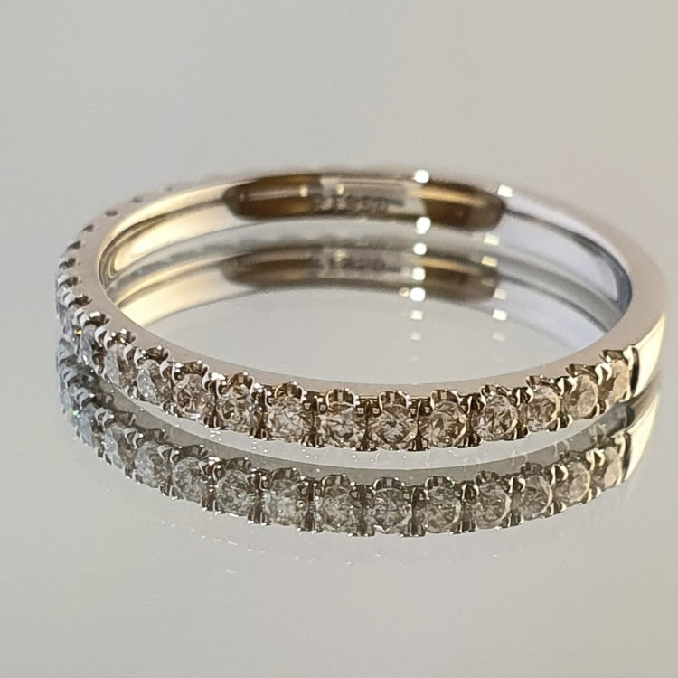 Moissanite Wedding Ring with 20 gemstones