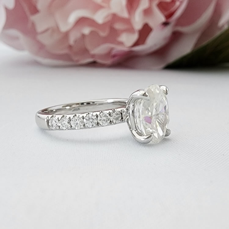 Oval Engagement 2.1ct Centre, Wide Band