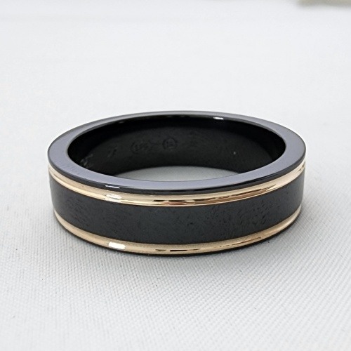 Mens Zirconium / Gold Wedding Ring