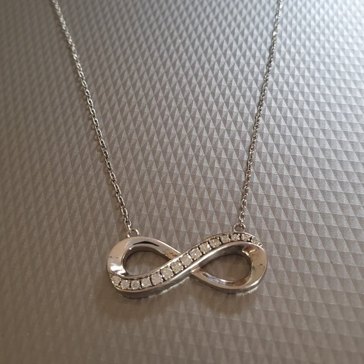 Pendant, Infinity Necklace